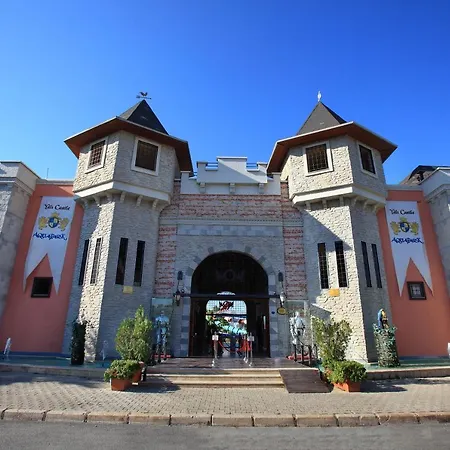 ホテル Club Yali & 5*