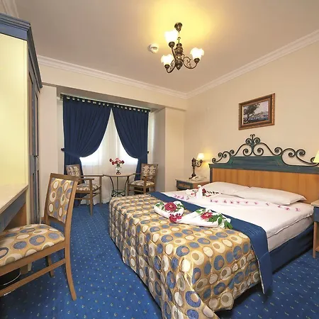 Club Yali & グムルドゥル