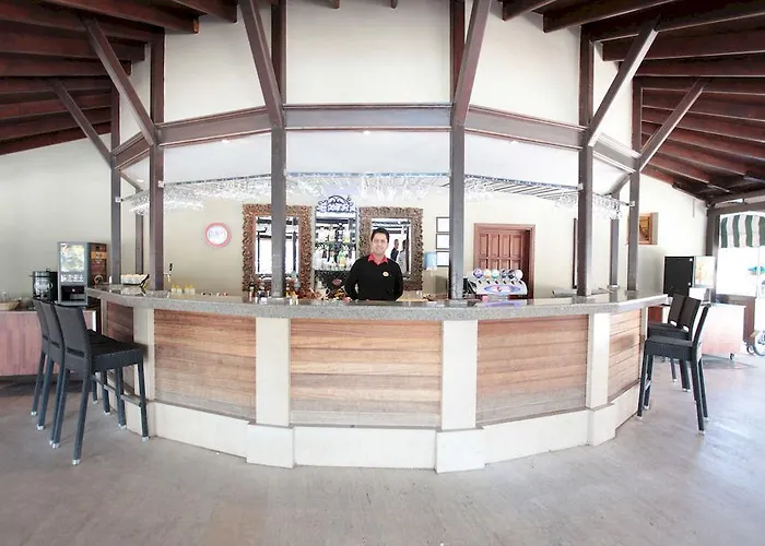 Club Yali & Gumuldur