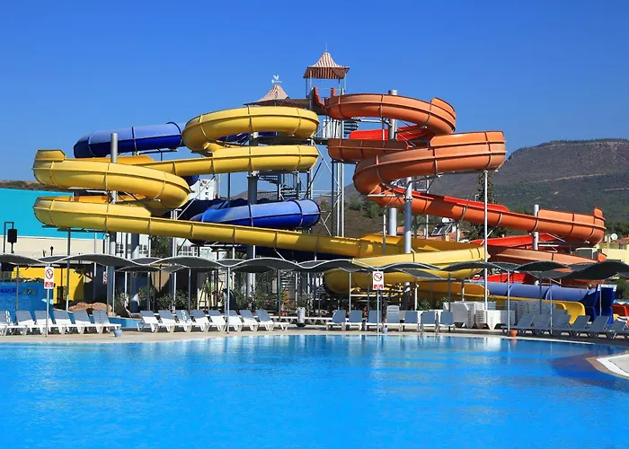 Hotel Club Yali & 5*