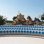 Club Yali &