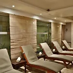Hotel Club Yali &