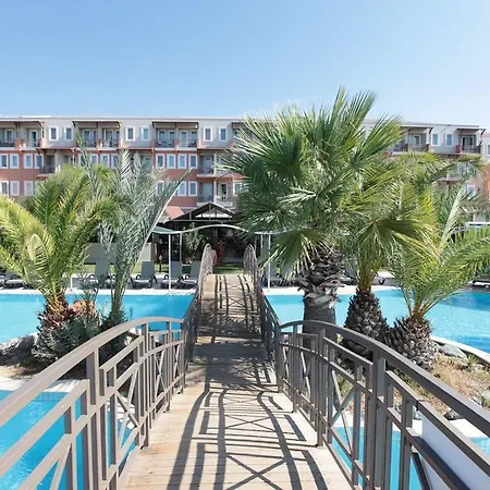 Club Yali & Hotel Gumuldur