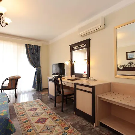 Club Yali & Gumuldur