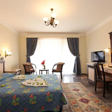 Club Yali & Hotel