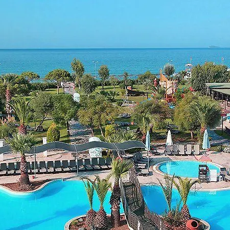 Club Yali & Hotel Gumuldur