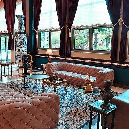 Hotel Club Yali & 5*