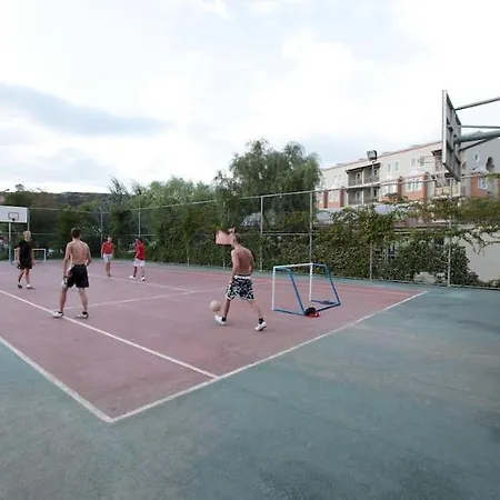 Club Yali & Hotel 5*