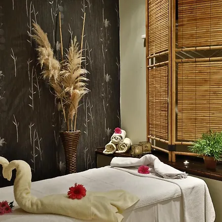 Club Yali & Gumuldur