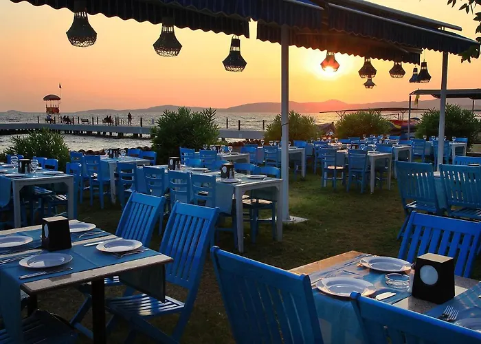 Hotel Club Yali & 5*